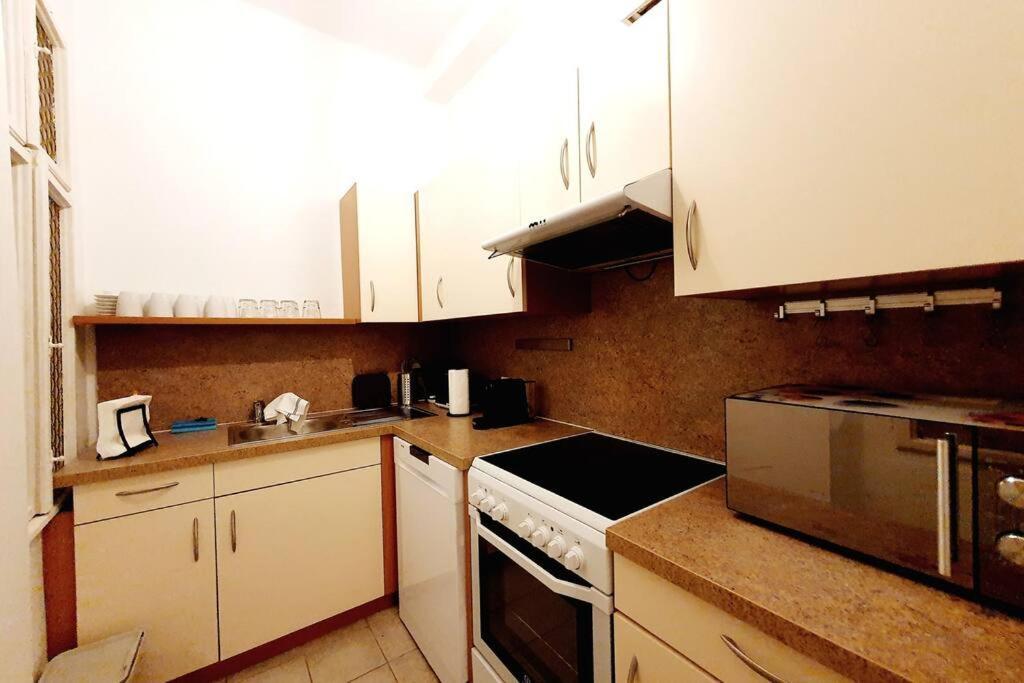 Savoir Vivre Apartments Rueppgasse Vienna Room photo